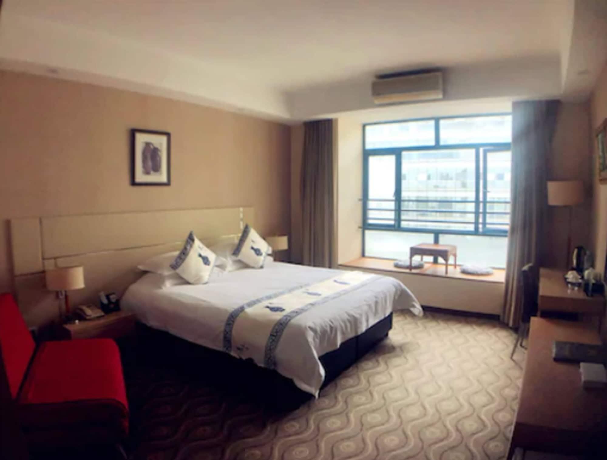 Urban Hotel Shanghai Bagian luar foto