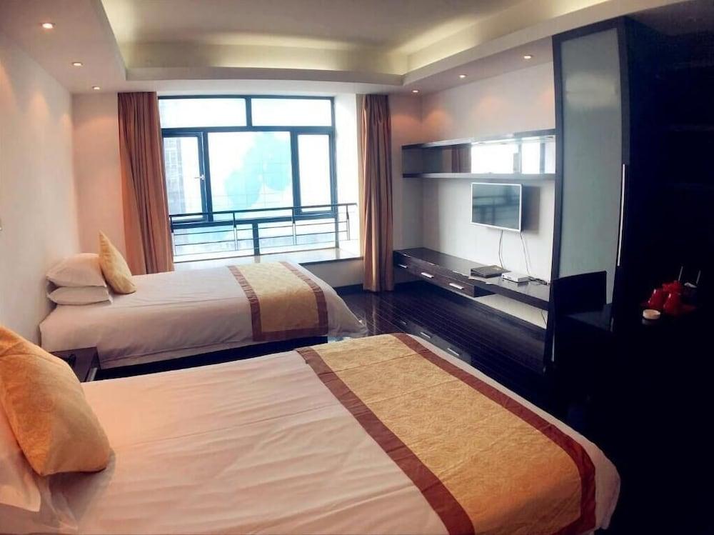 Urban Hotel Shanghai Bagian luar foto