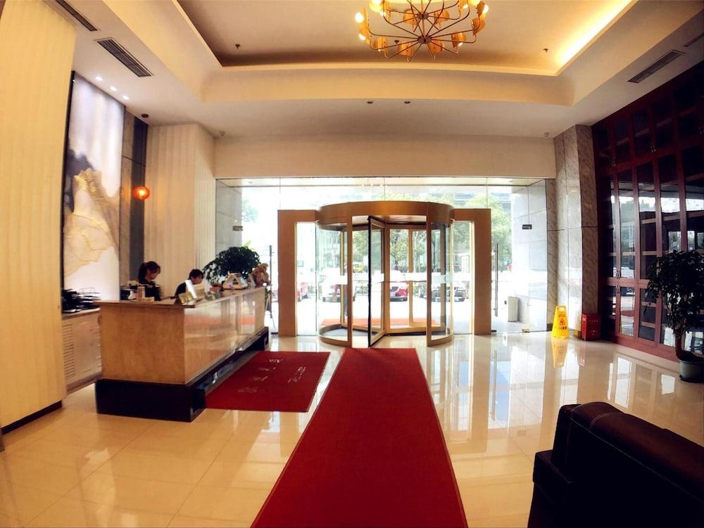 Urban Hotel Shanghai Bagian luar foto